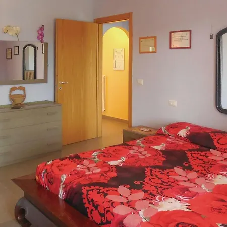 Apartament Two-bedroom In Cologna Spiaggia L'Annunziata