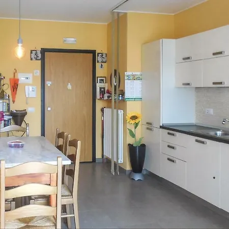 Two-bedroom In Cologna Spiaggia *
