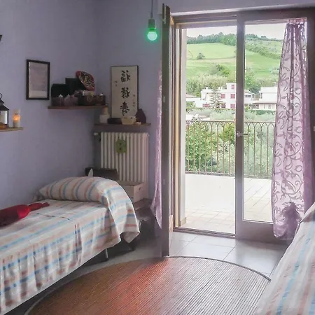 Two-bedroom In Cologna Spiaggia